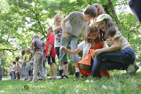 Wycieczki Szkolne I Zielone Szko Y Nauczyciele Pracuj W Ramach Pensji