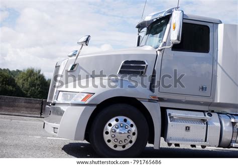 64 Haul Truck Side Mirror Images, Stock Photos & Vectors | Shutterstock