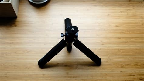 Ulanzi MT16 ｜自撮り棒にもなるミニ三脚が使える！ | finderks.com