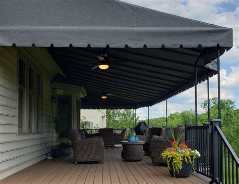 Large deck canopy with contoured front edge | Kreider's Canvas Service, Inc.