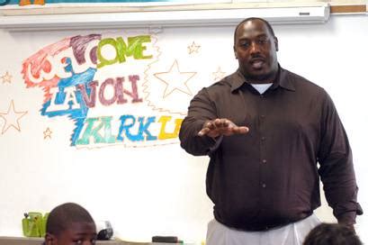 Former Clemson Tiger, Pittsburgh Steeler Levon Kirkland encourages students