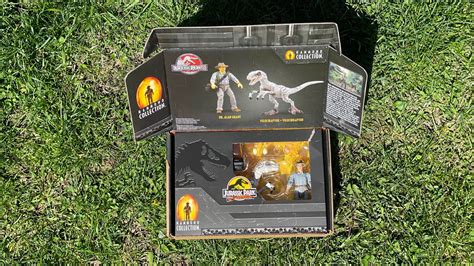 Isla Sorna Velociraptor Encounter Pack Jurassic Park 30th Anniversary