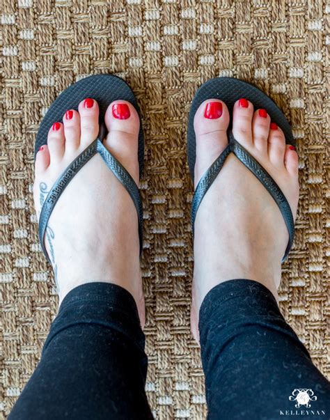 The Flip Flop Off Choosing The Best Most Comfortable Flip Flops Kelley Nan