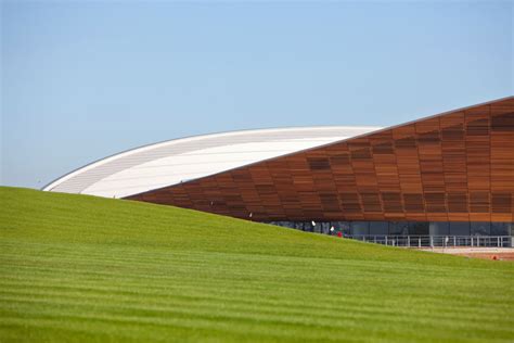 London 2012 Velodrome / Hopkins Architects | ArchDaily