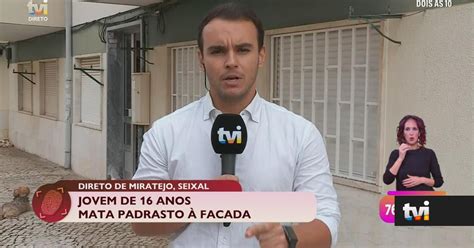 Jovem De Anos Mata Padrasto Facada Dois S Tvi