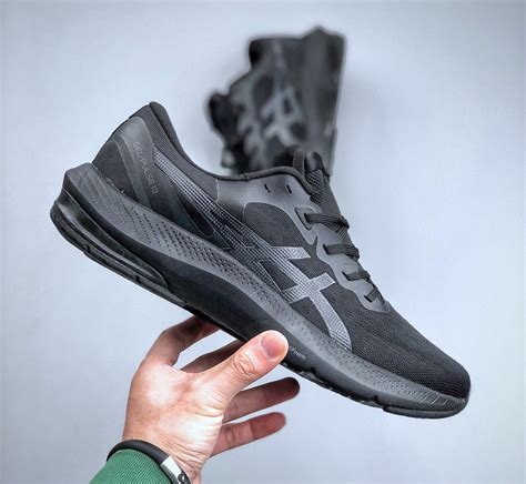 Кроссовки ASICS - купить с доставкой по выгодным ценам в интернет ...