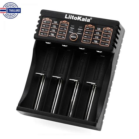 LiitoKala Lii-402 เครื่องชาร์จถ่าน 4 ช่อง สามารถชาร์จกัถ่าน AA,AAA ...