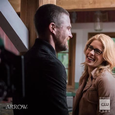 Thank You Olicity For 7 Wonderful Seasons Arrow Oliver And Felicity Team Arrow