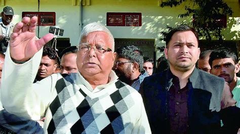 Delhi Court Summons Lalu Yadav Rabri Devi Tejashwi In Irctc Scam