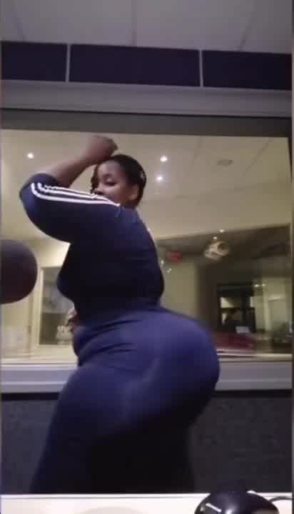Bbw Twerk Hotntubes