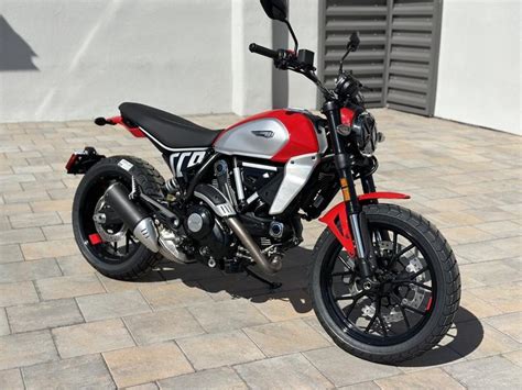 Ducati Scrambler Icon G Red Ride Eurocycle