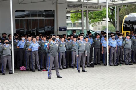 Colégios Da Polícia Militar Estão Entre As Melhores Instituições De