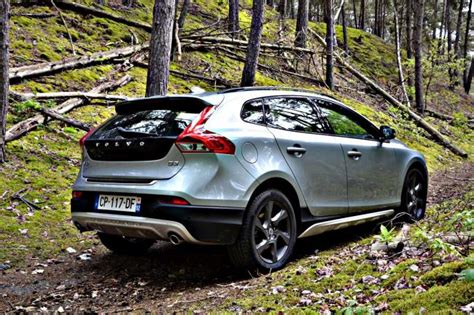 Volvo Essai Volvo V40 Cross Country D3