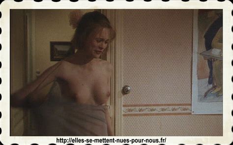 Naked Sophie Aubry In Papa Est Parti Maman Aussi