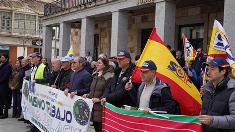 PROTESTA POLICÍA ZAMORA Policías nacionales y guardias civiles de