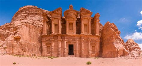 Ganztägige private Tour nach Petra von Amman aus GetYourGuide