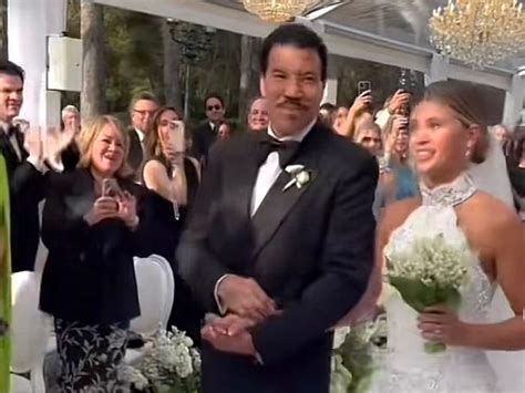 Lionel Richie Walked Daughter Sofia Down the Aisle at Her Wedding ...