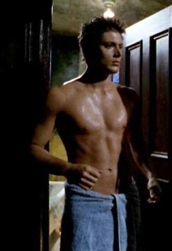 Pin By Speyton On Jensen Ackles Jensen Ackles Shirtless Jensen Ackles American Actors