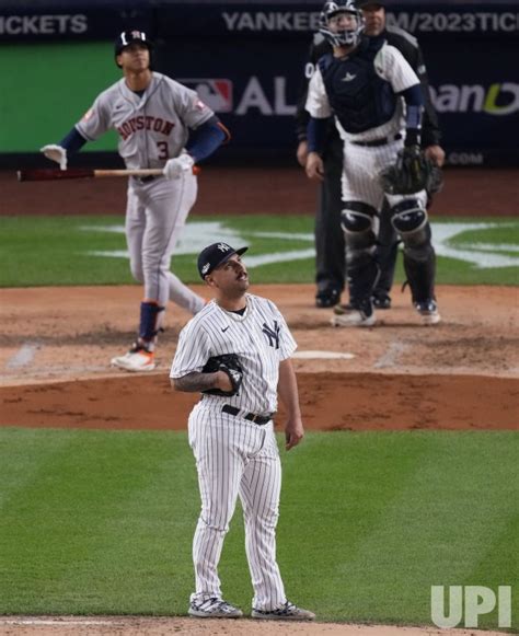 Photo Houston Astros Against New York Yankees Alcs Game Four In New