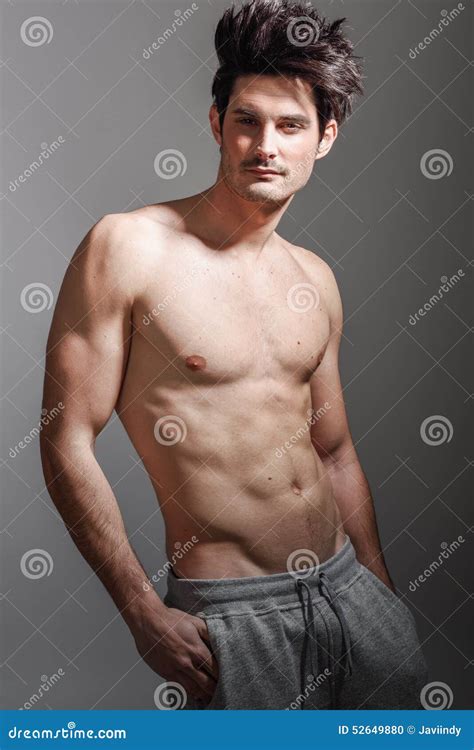 Demi Corps Sexy Nu D Homme Sportif Musculaire Photo Stock Image Du