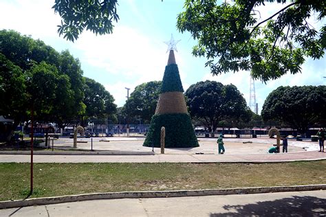 Praça do Estrela é revitalizada para o Natal 2017 Prefeitura