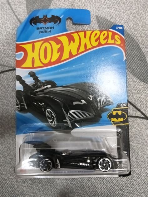 Hot Wheels Batman Robin Batmobile Hobbies Toys Toys Games On Carousell