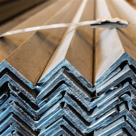Carbon Steel Angle Hot Roll Alloy ASTM A572 A36 Steel Structural Angle Equal And Unequal Angle