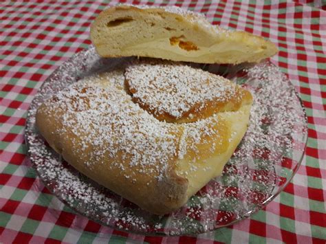 Quarktaschen Mit Hefeteig Von Eisbobby Chefkoch