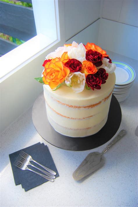 Semi Naked Cake With Fresh Florals Temptation Cakes Temptation Cakes