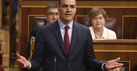 Sánchez acusa a PP de insultar a los sanitarios que protestaron en