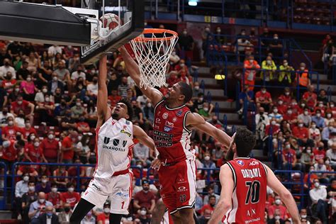 olimpia milano domani sera gara   reggio emilia sportando