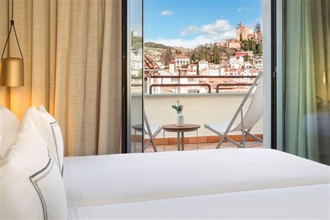 Meliá Granada reabre sus puertas - Travel Advisors : Travel Advisors