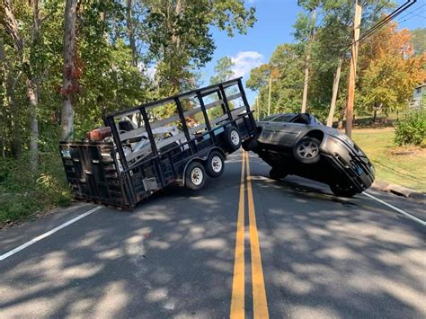 Trailer Accident In South Windsor Causes Traffic Snarl