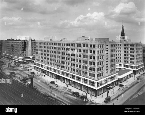 Aerial view of the Berlin Alexanderplatz Stock Photo - Alamy