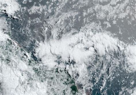 Alerta en el Caribe por la posible formación del huracán Bonnie