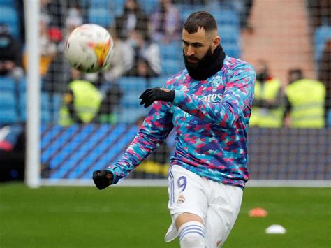 El Real Madrid Espera A Benzema