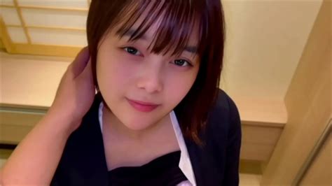 2人は個室に入って即愛し合う二人もう誰にも止められない激しいSEX会社の可愛い後輩と不倫旅行 XVIDEOS