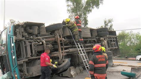 Doble Volcadura en Periférico Norte Deja 36 Lesionados N