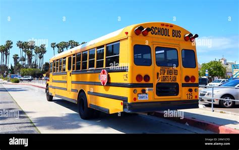 Los Angeles, California: School Bus parked on the street Stock Photo - Alamy