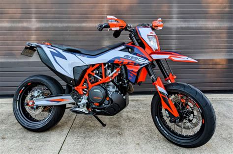 KTM 690 SMC R Project Bike Build 2 SRmoto CRF450RL CRF450L