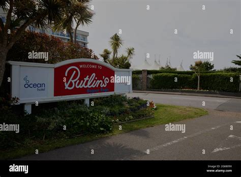 Logo Butlins seen outside the resort in Bognor Regis Stock Photo - Alamy