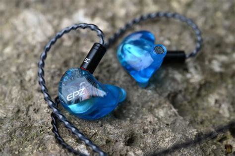 (Chi-fi IEM Review) EPZ Q1: For those sensitive to high frequencies ...