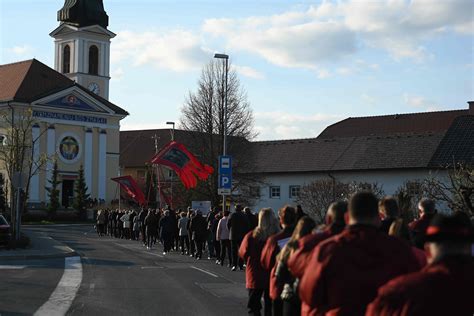 Danes Bodo Po Vsej Dr Avi Potekale Vstajenjske Procesije Nova Tv