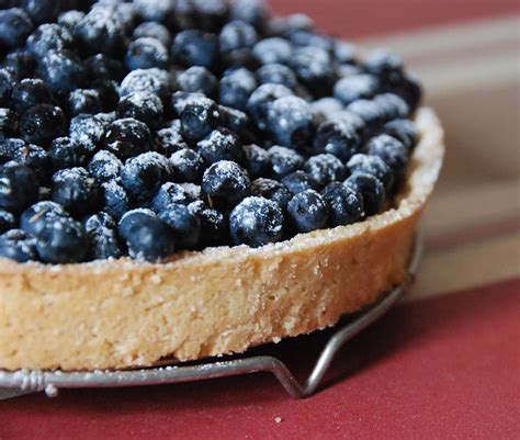 Tarte Aux Myrtilles Et Cr Me D Amandes P Te Pierre Herm Cuisine