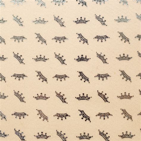 Coroa Prata fundo Nude Feltros Santa Fé