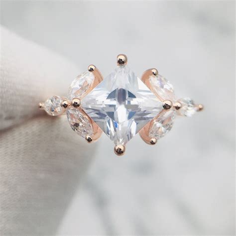 princess cut diamond engagement ring yellow gold 3