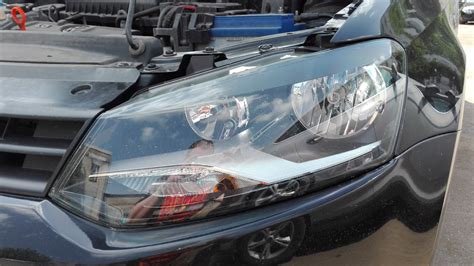 Замена штатных фар на двойные галогенные фары Hella — Volkswagen Polo ...