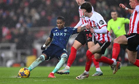 Sunderland told they were 'very fortunate' after beating Leeds United ...