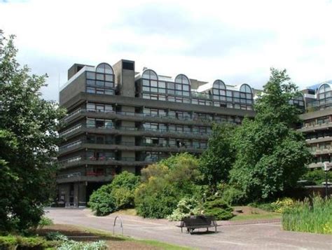 Property Valuation Flat 106 John Trundle Court Barbican London