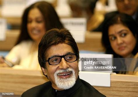 70 Amitabh Bachchan Best Actor Award Stock Photos, High-Res Pictures ...